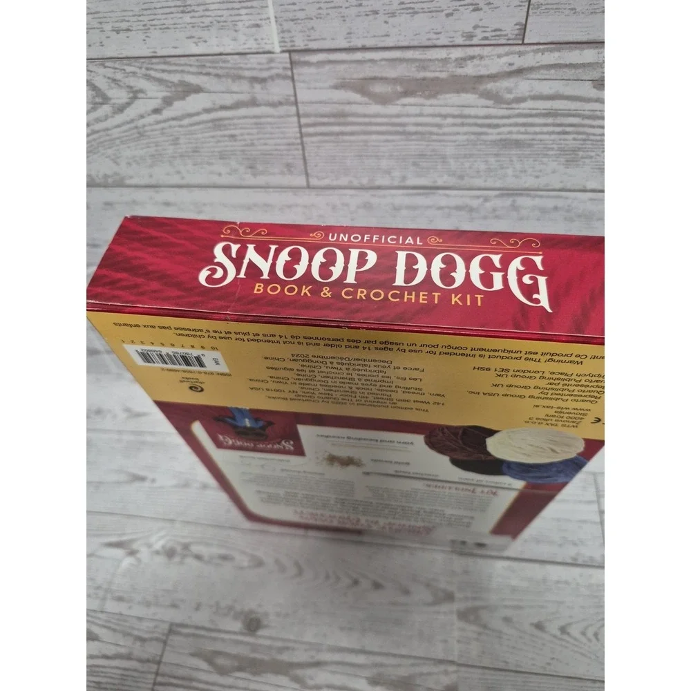 Snoop Dogg Book & Crochet Kit
